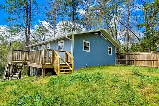 3049 Easy St — Photo 16