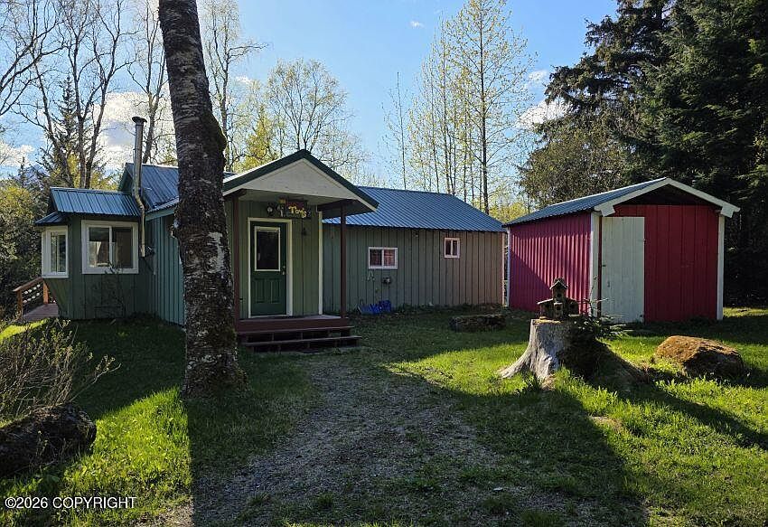 1st image of 753 Small Tracts Rd