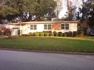 6259 Shady Oak Dr, Jacksonville, FL 32277