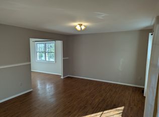 4323 Still Meadow Rd, Fairfax, VA 22032