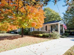 657 Sunstede Dr, Decatur, GA 30033