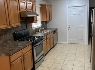 270 Bryant Ave FLOOR 1, Floral Park, NY 11001