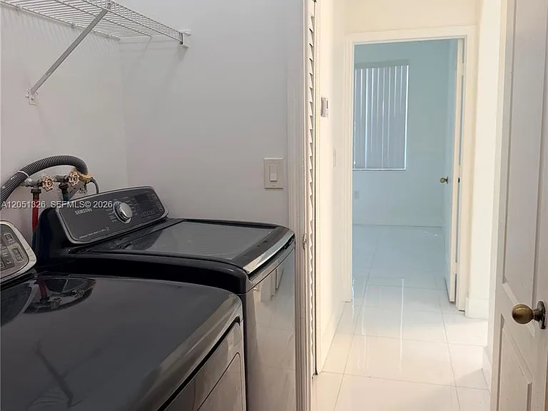 3802 SW 165th Ter — Photo 15
