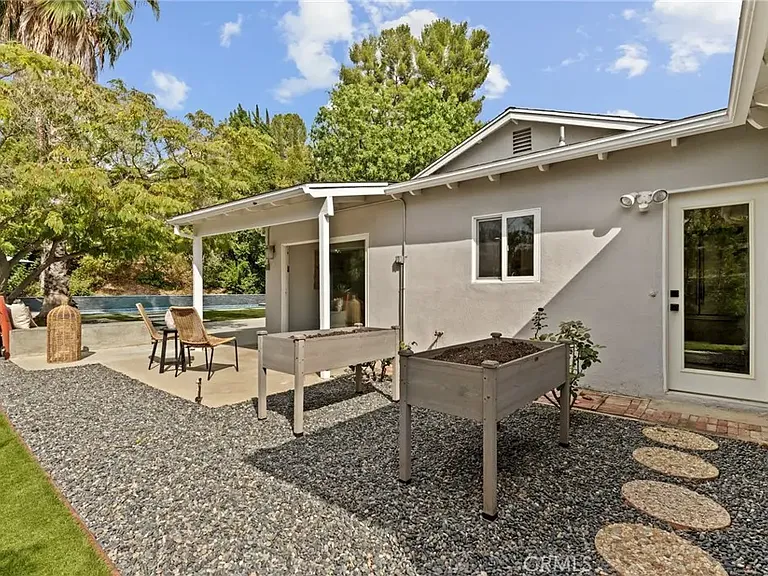 4410 Canoga Dr — Photo 26