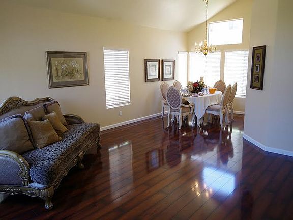 Formal Living & Dining 