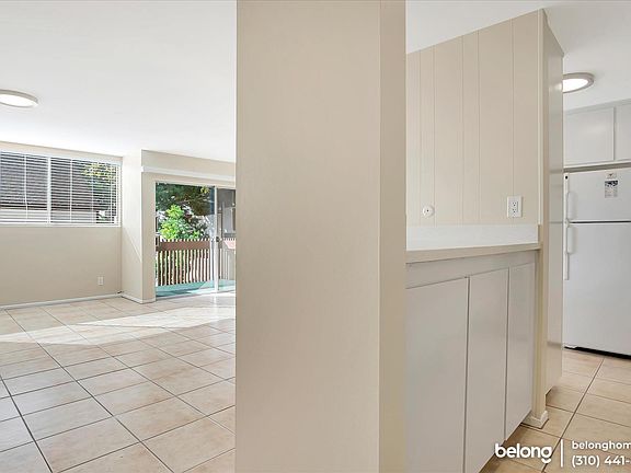 5th image of 5950 Canterbury Dr APT C215