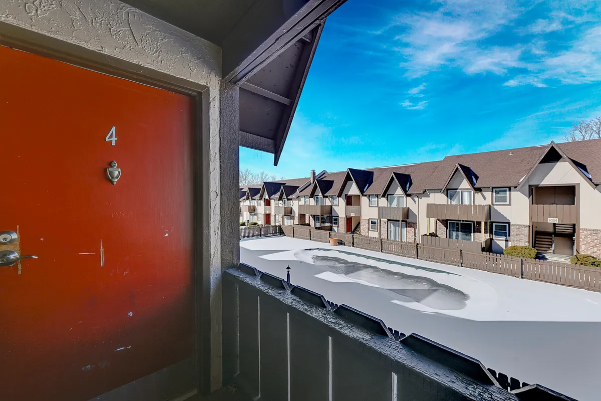 Lovely deck and over looking the pool! - 6228 Robinson St #4R