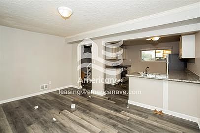 1st image of 1548 Westchester St