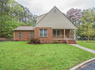 3700 Oxford Dr, Sutherland, VA 23885