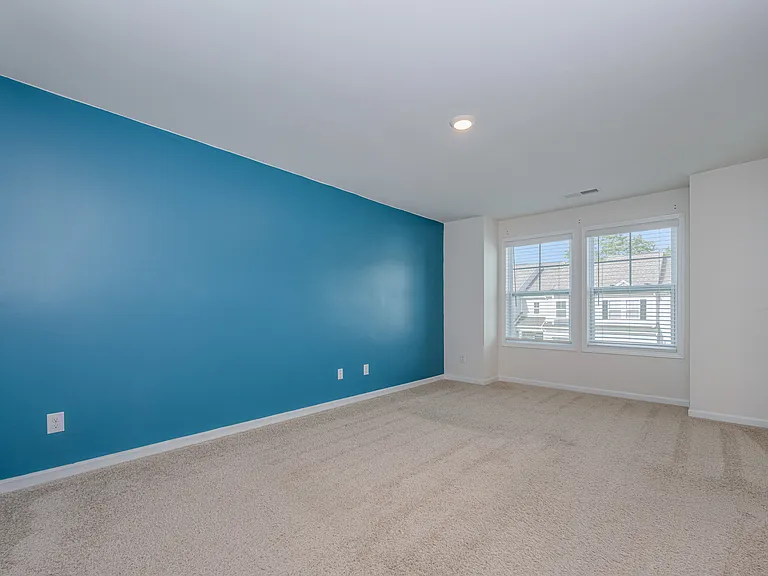 630 Cypress Glen Ln — Photo 13