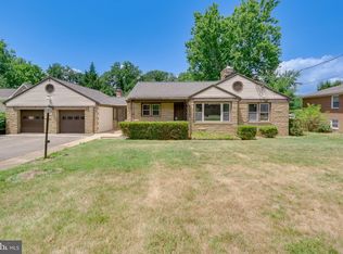 1206 Riverview Ln, Woodbridge, VA 22192