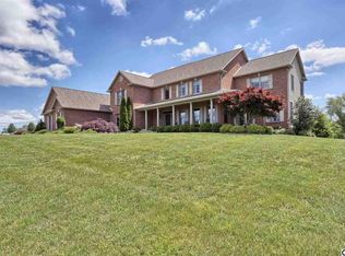 760 Seitz Dr, Lewisberry, PA 17339