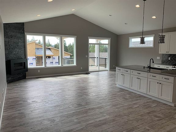 2nd image of 2717 S Seabiscuit Dr