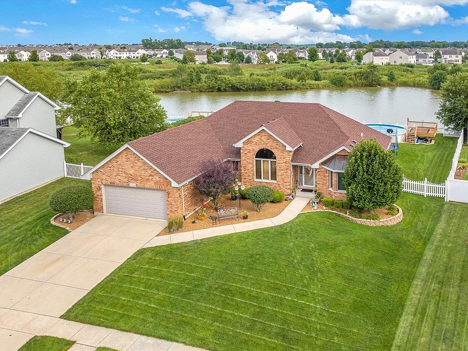 1st image of 15509 Lakeview Dr