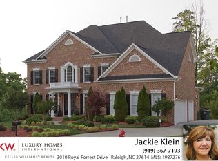 3010 Royal Forrest Dr, Raleigh, NC 27614