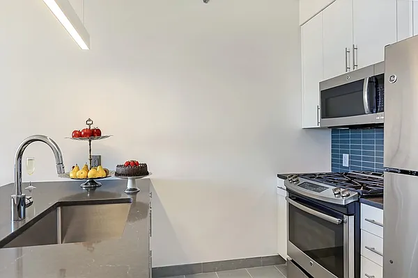 Rented by Corcoran | media 44