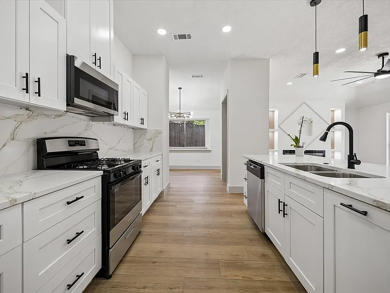 9214 Grandview Park Dr — Photo 19
