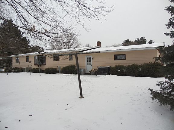 2nd image of 1204 E 14th St #E