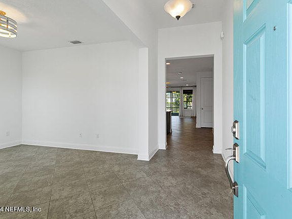 4th image of 14073 CARSON Court