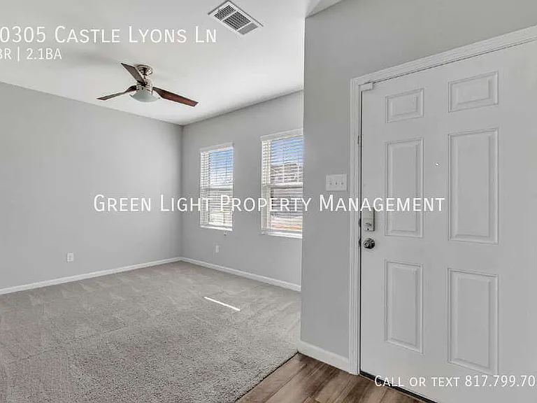 10305 Castle Lyons Ln — Photo 4