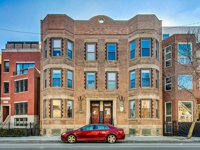 2121 W Armitage Ave #3, Chicago, IL, 60647