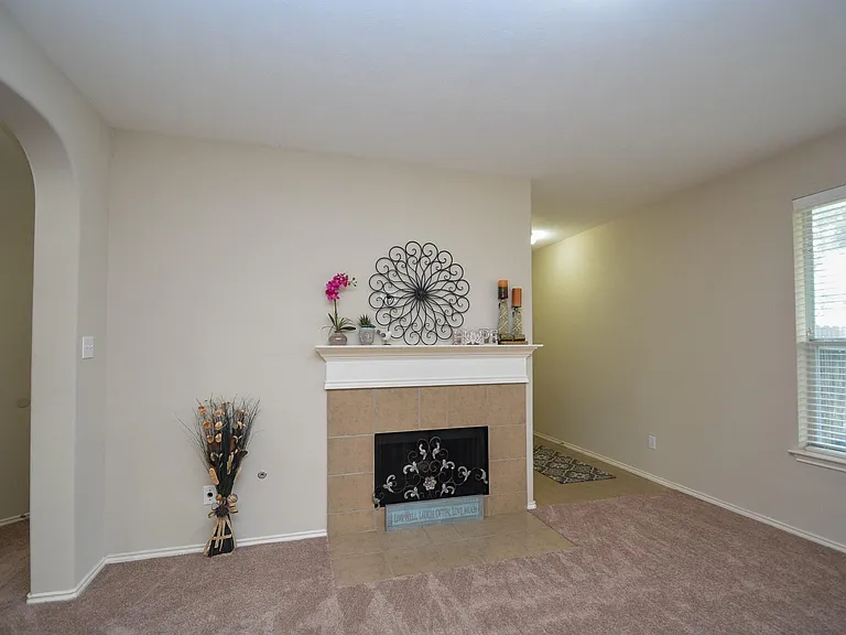 9203 Kransbury Ln — Photo 26