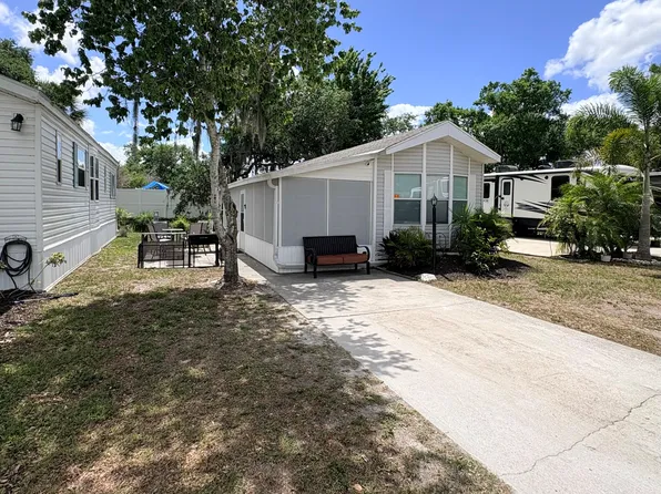 7125 Fruitville Rd #Q43, Sarasota, FL 34240