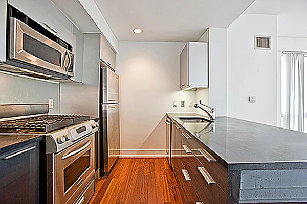 Rented by Sumitomo Real Estate Sales | media 6
