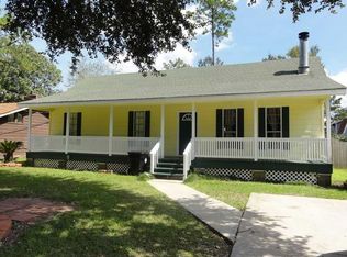 2419 McDonald St, Mandeville, LA 70448