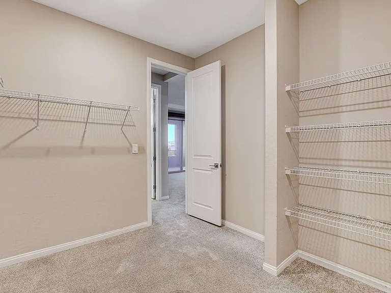 4124 Elegant Chateau St — Photo 37