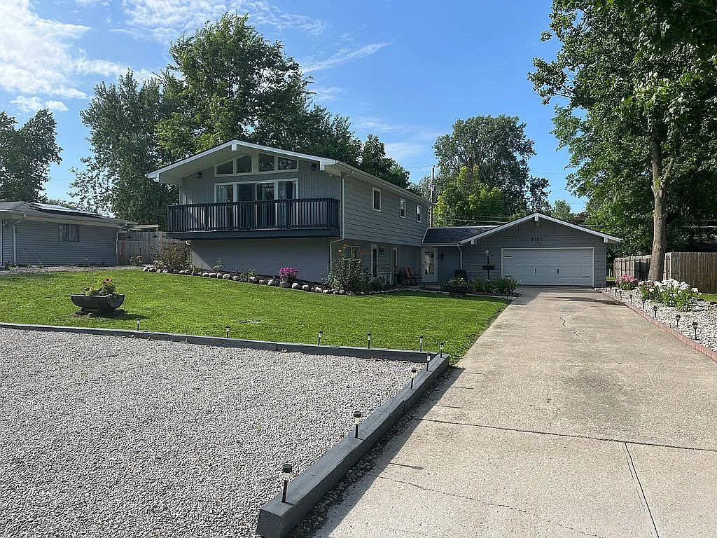 2707 Otsego Dr photo 1