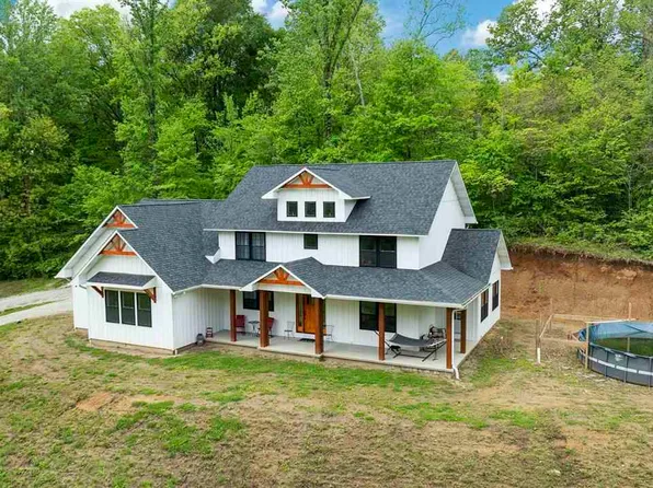 9475 Grotto Rd, Terre Haute, IN 47805