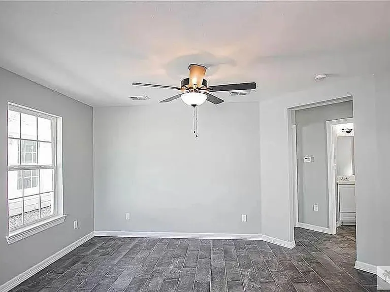 2219 Northridge Ave — Photo 11