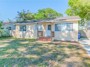 212 SW Lincoln Cir N, Saint Petersburg, FL 33703
