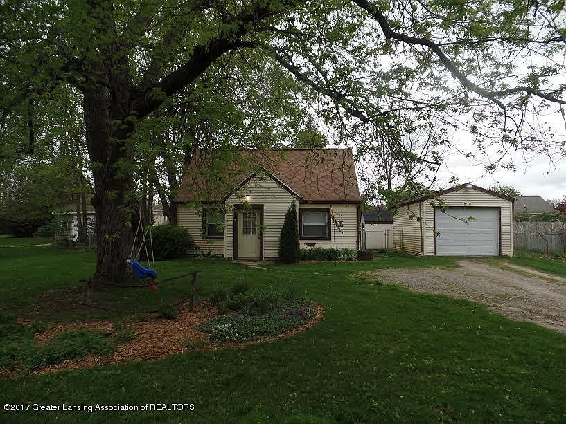 828 Creyts Rd, Dimondale, MI 48821 Zillow
