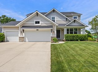 9443 Sunset Ridge Dr NE, Rockford, MI 49341