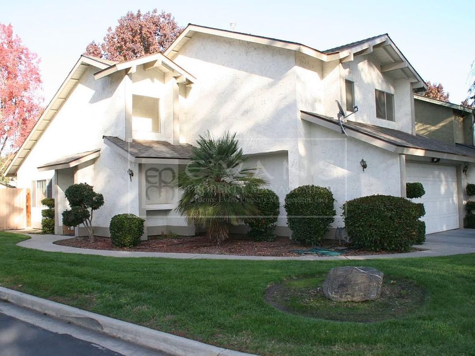 1st image of 1002 E Babcock Ave