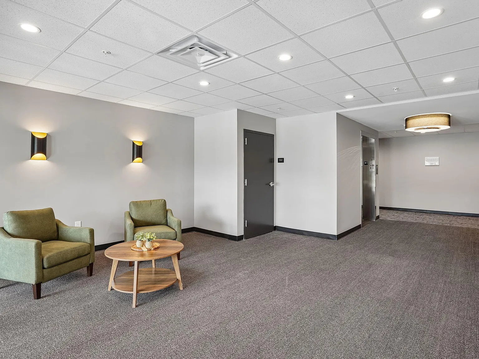 1 bed, 1.0 bath, 841 sqft, $2,197 — Photo 4