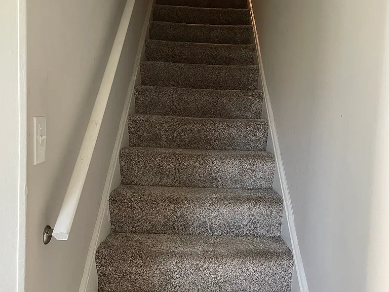 5711 Rollins Ln — Photo 11