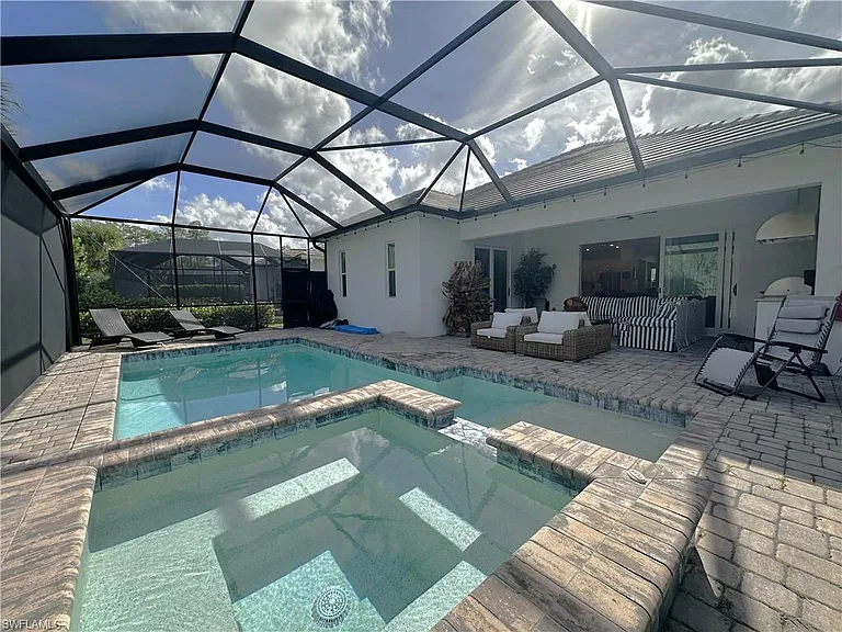 13533 Blue Bay Cir — Photo 2