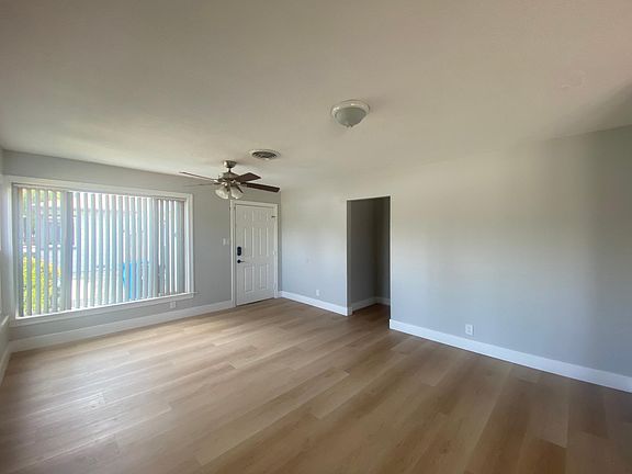 3rd image of 14541 Union Ave