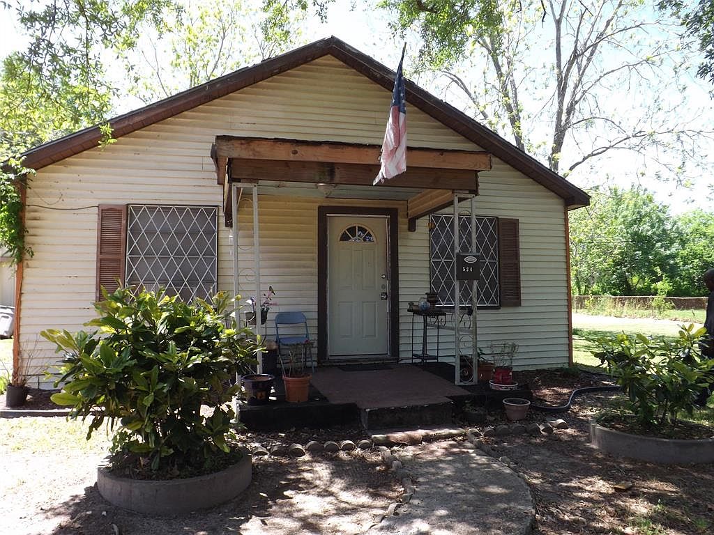 524 Avenue C, La Marque, TX 77568 Zillow
