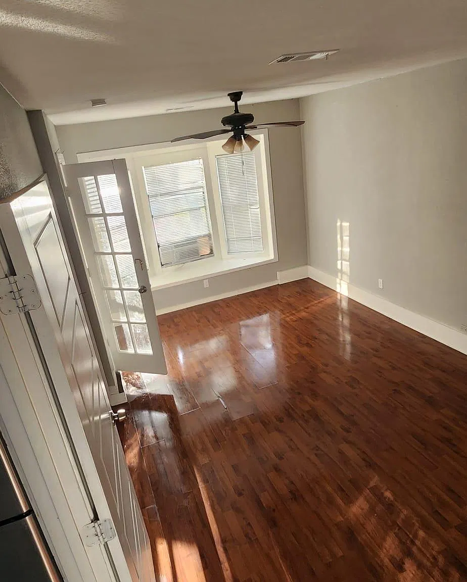 3 bed, 1196 sqft, $1,850 — Photo 4