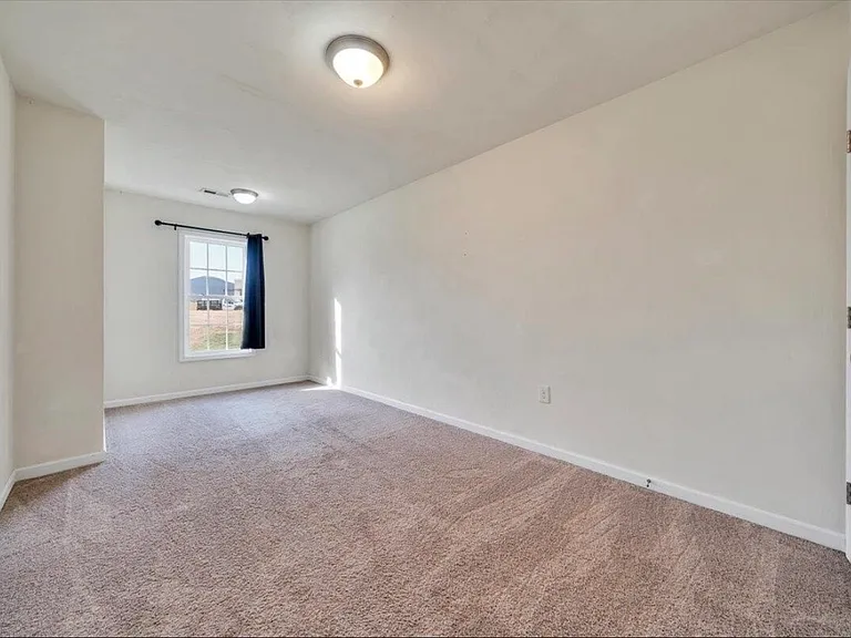 6810 Village Green Dr — Photo 17