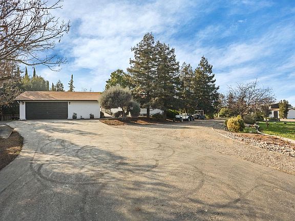 2nd image of 21219 Naglee Rd