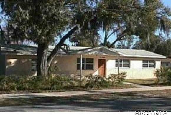 1st image of 20683 Park Ave