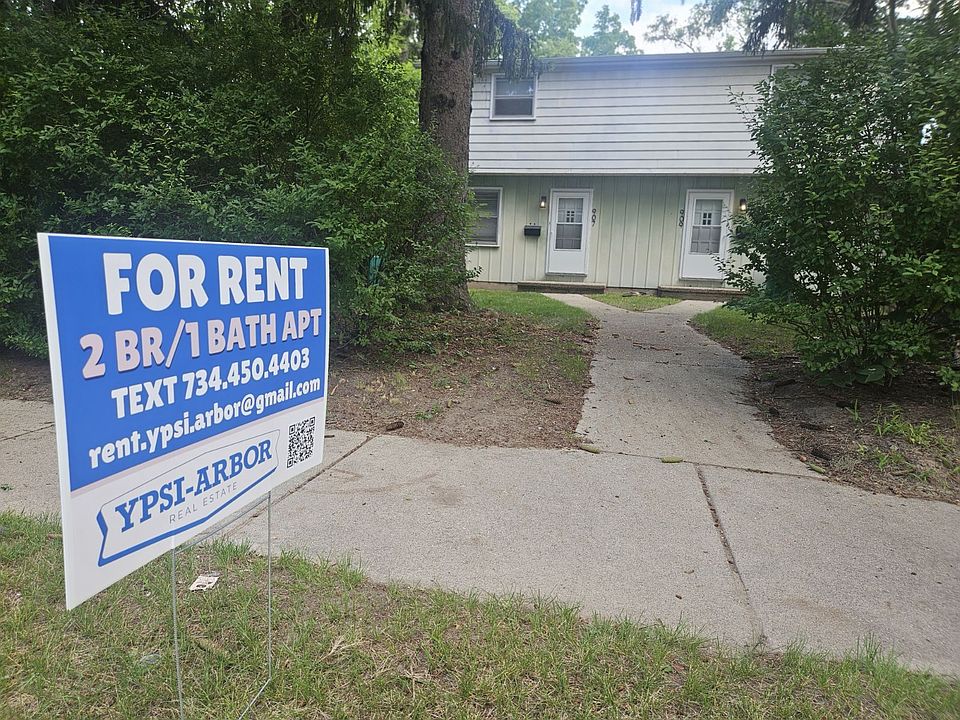 1st image of 907 E Forest Ave #907