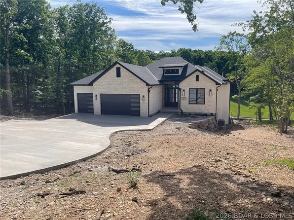 325 Las Campanas, Sunrise Beach, MO 65079