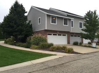 316 Northeast Xing, Holland, MI 49423