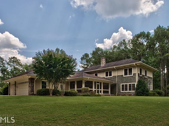 3rd image of 1030 Shadow Creek Way